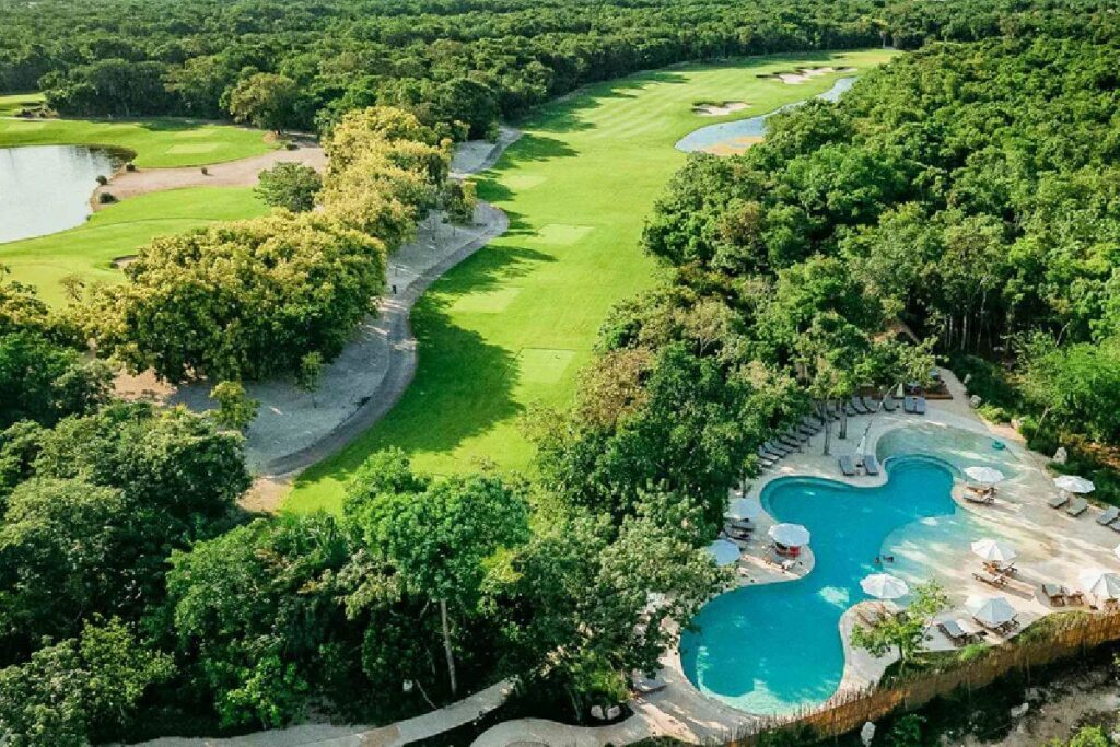 Golf Course 11