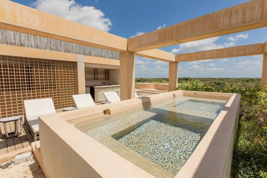Roof Pool 4